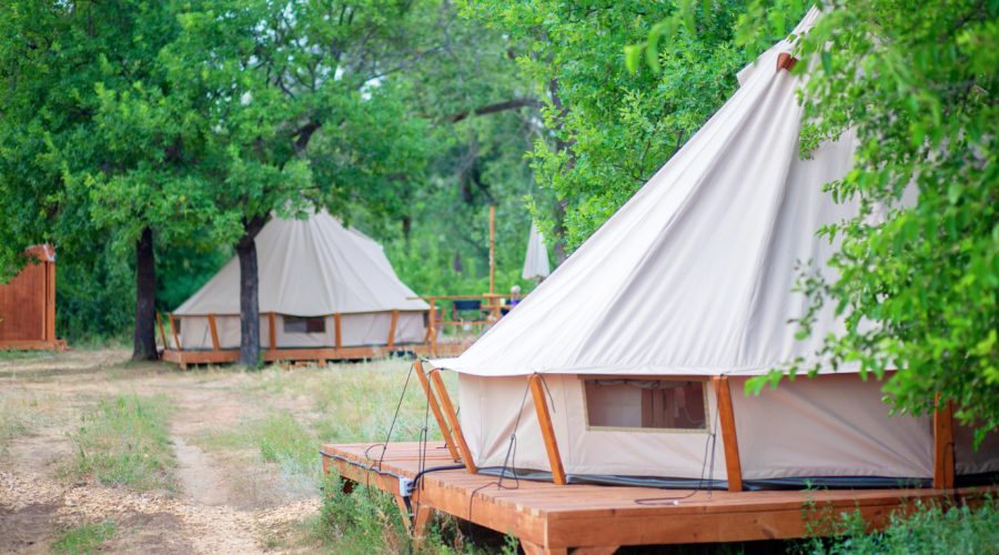 Évadez-vous : les lodges de camping en pleine nature pour une expérience unique !